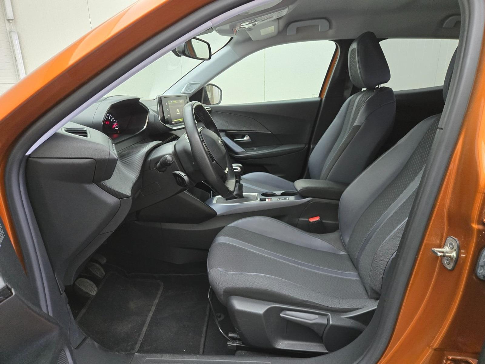 Peugeot 2008 1.2 PureTech Blue Lease Allure | 2020 | 42.292 km | P679DZ | NAP: Geen oordeel