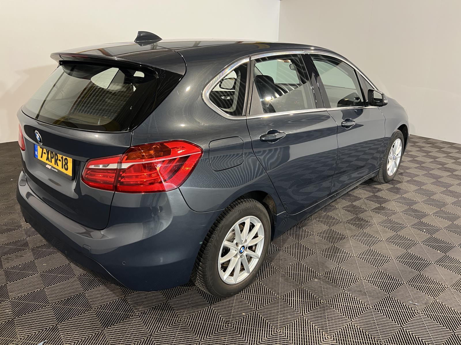 BMW | 2-serie Active Tourer | 218d Executive | 2014 | 294.116 km | 7XPR18 | Logisch