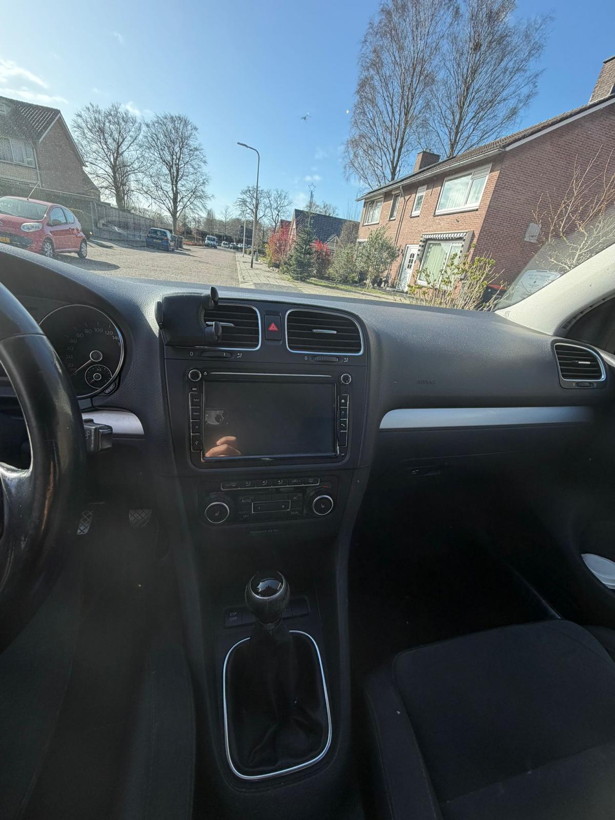 Volkswagen | Golf | 1.4 TSI Highline | 2009 | 197.652 km | TH423V | Geen oordeel