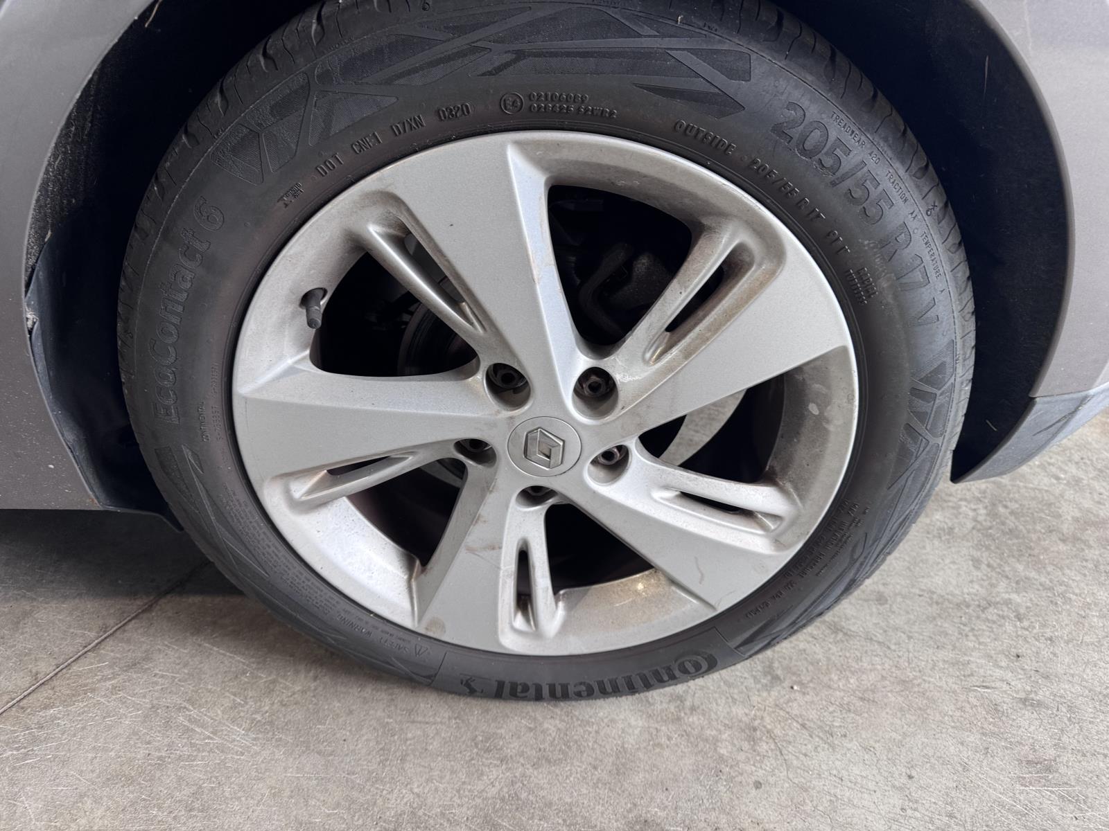 Renault | Scénic | 1.2 TCe R-Cinéma | 2014 | 232.300 km | 2XGZ18 | Logisch