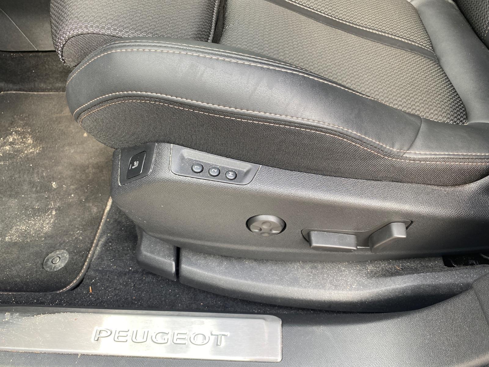 Peugeot 3008 1.6 HYbrid 225 GT | 2022 | 102.371 km | Automaat | N153VV | NAP: Logisch