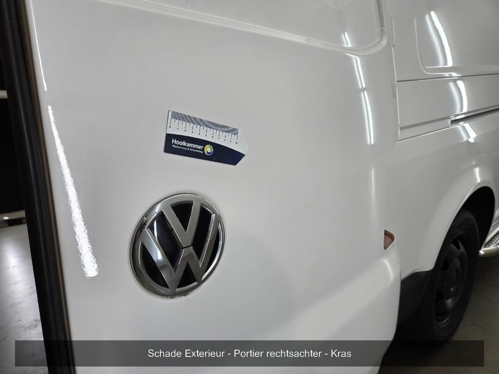 Volkswagen Transporter 2.0 TDI L2H1 Highline | 2019 | 180,159 km | V59FVF | NAP: No rating