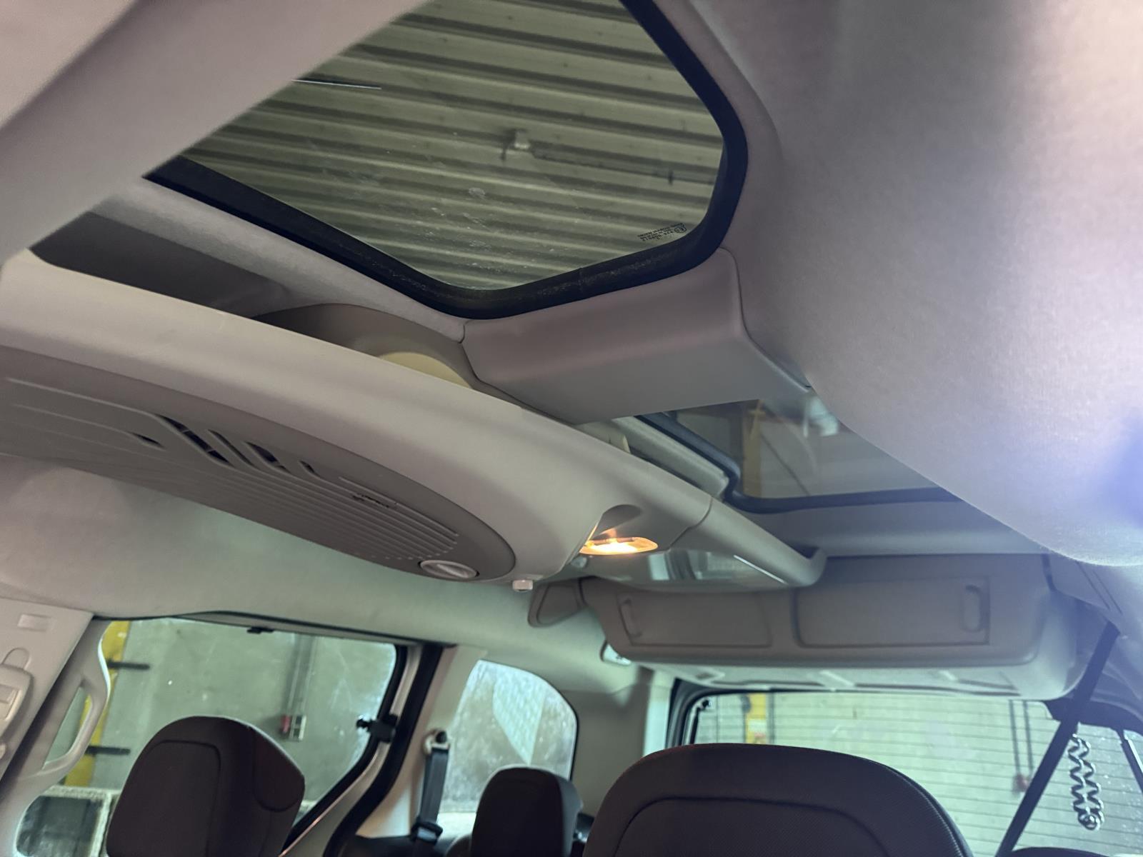 Peugeot | Partner Tepee | 1.6 HDiF XT Executive | 2012 | 248.056 km | TP661Z | Geen oordeel