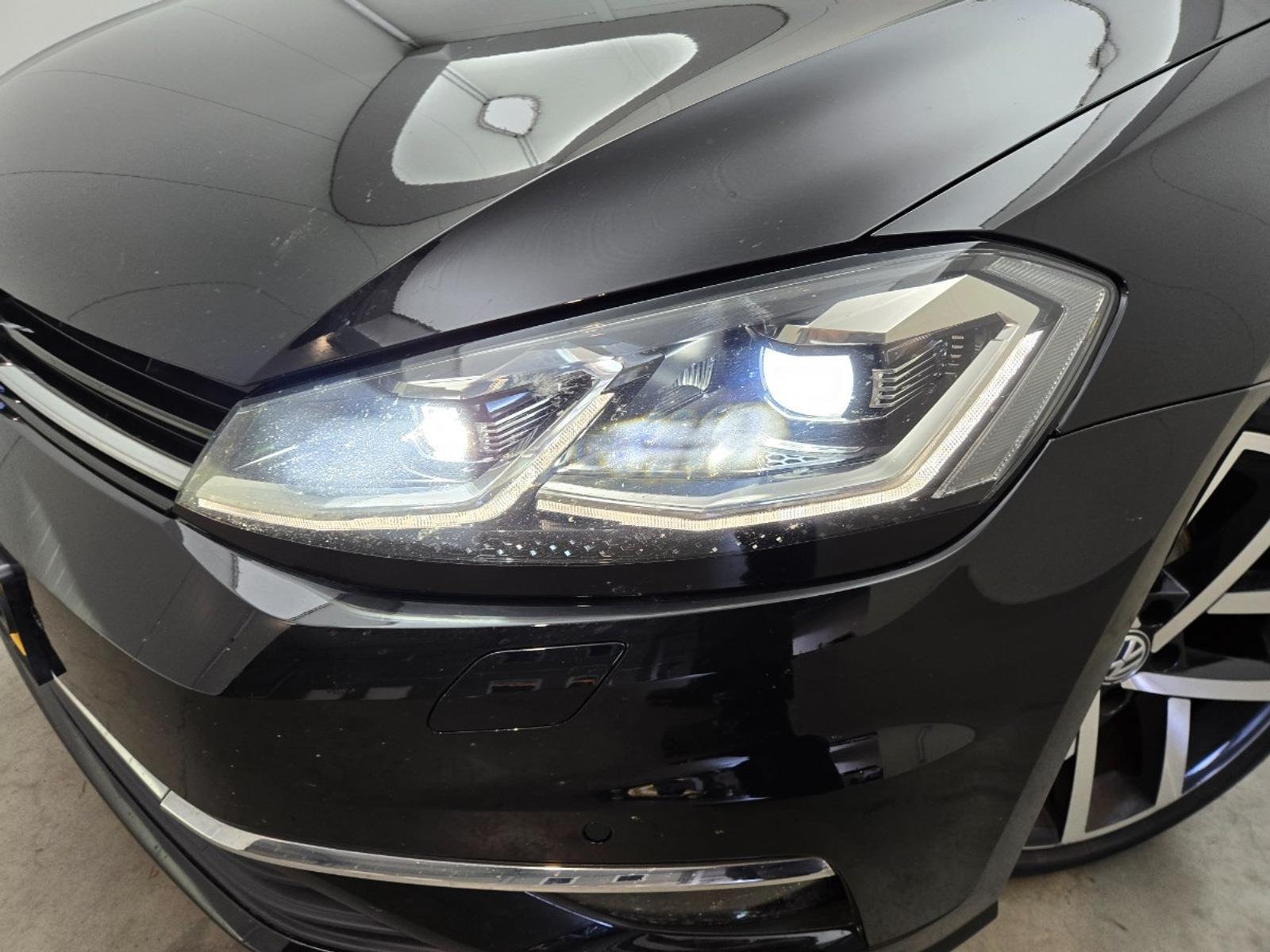 Volkswagen Golf 1.4 TSI Highline Business R | 2017 | 179,989 km | Automatic | XD235D | NAP: No rating