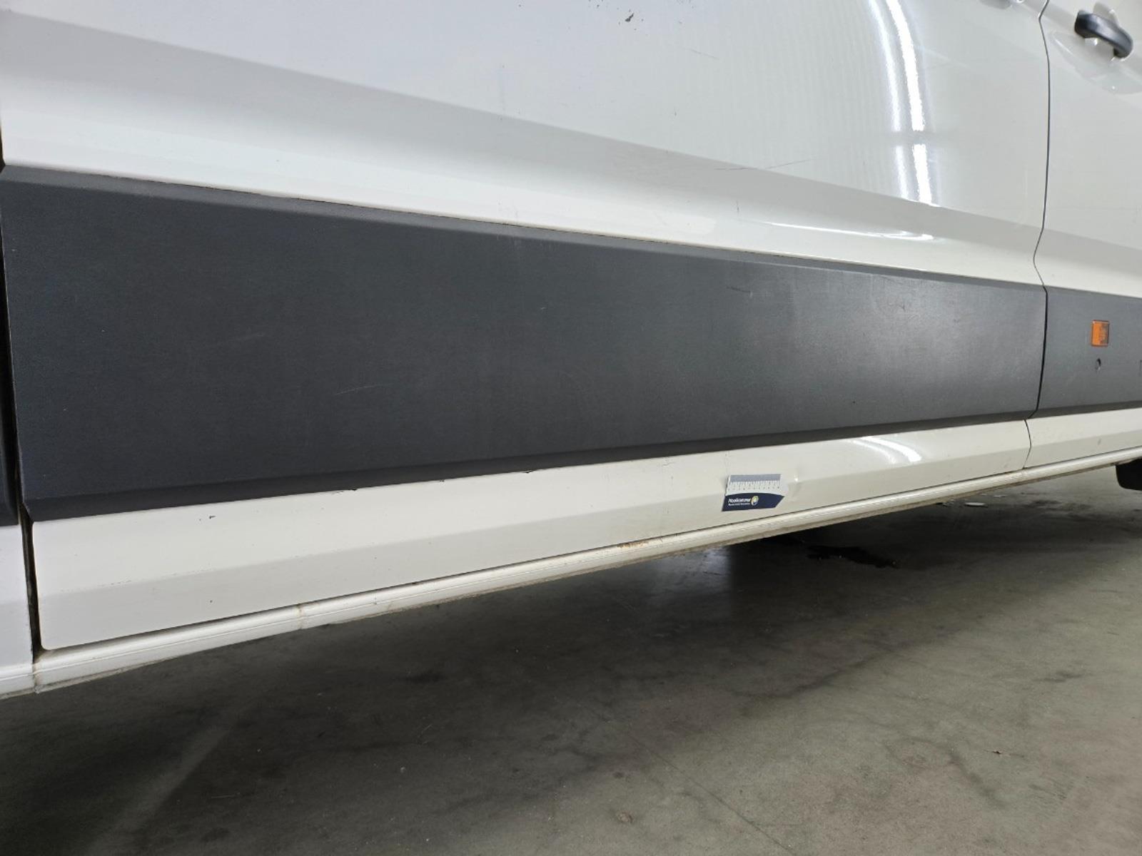 Volkswagen Crafter 35 2.0 TDI L3H3 EL Highline | 2018 | 217.427 km | V234NL | NAP: Logisch