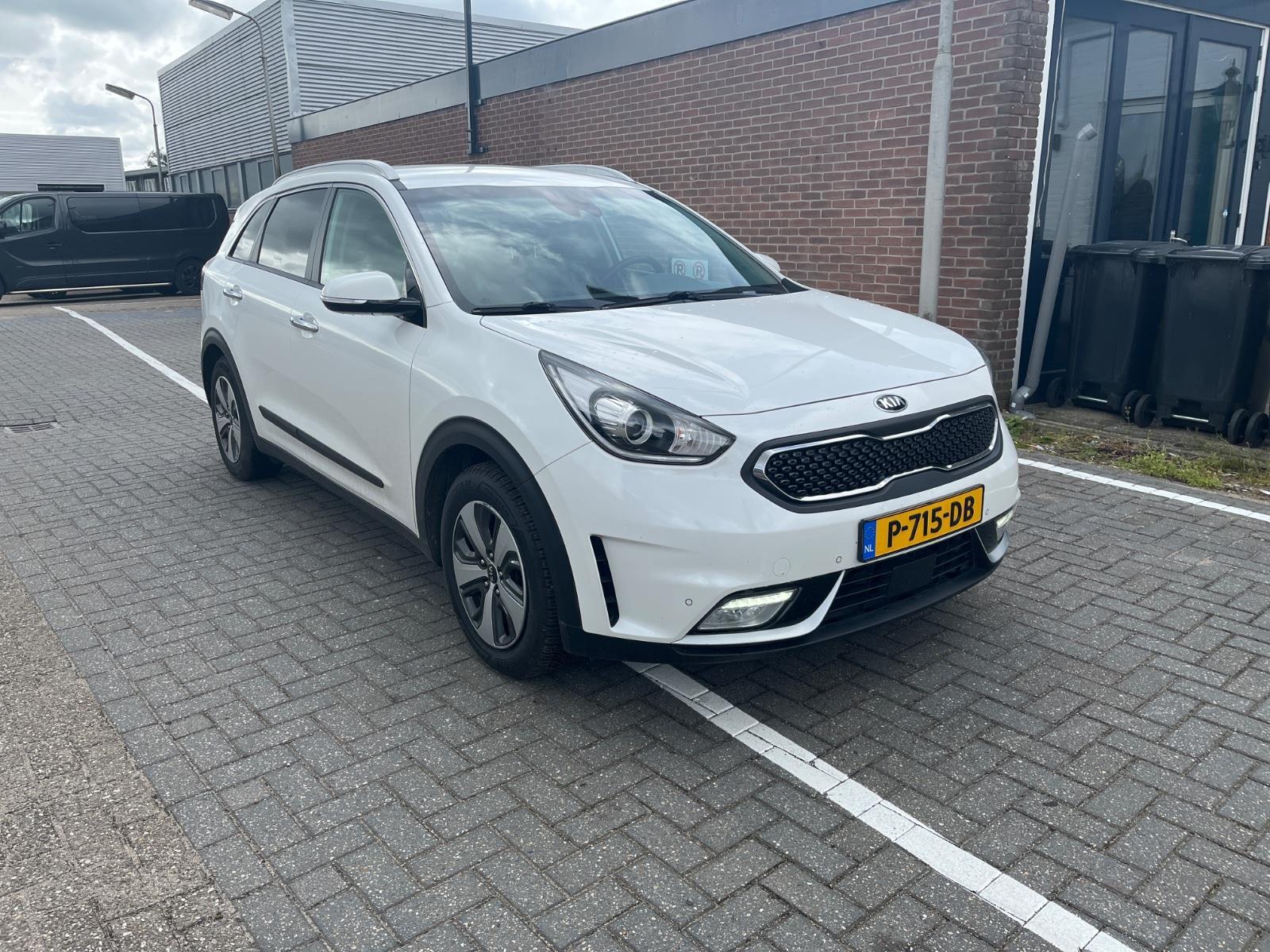 Kia Niro 1.6 GDi Hybrid DynamicLine | 2017 | 113.853 km | Automaat | P715DB | NAP: Geen oordeel