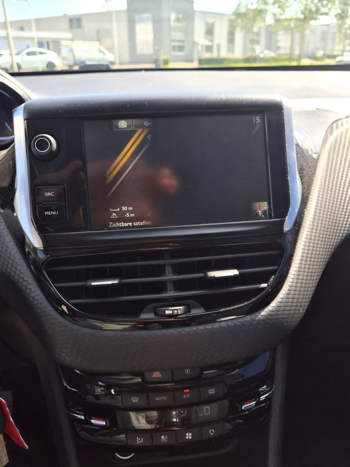 Peugeot | 2008 | 1.2 PureTech Féline | 2016 | 150,400 km | PF276X | No rating