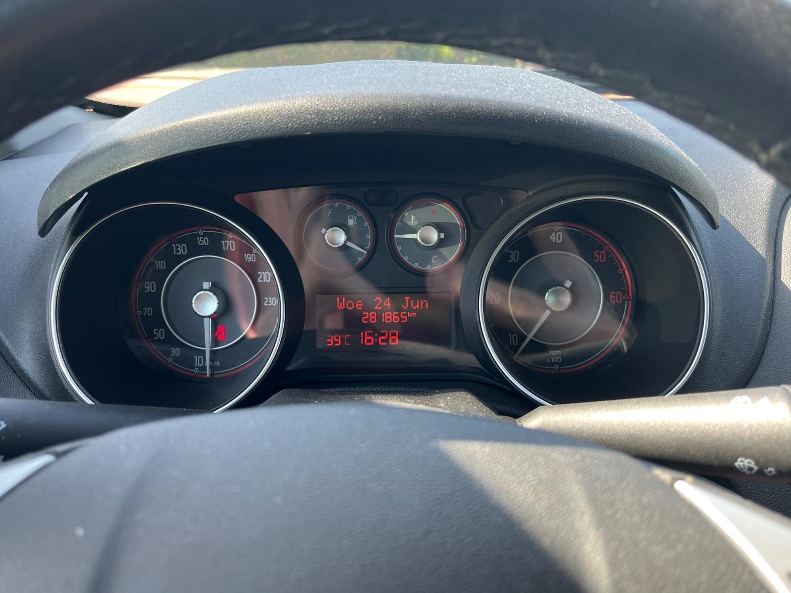 Fiat Punto Evo 1.3 M-Jet Lounge | 2015 | 281,864 km | GV917Z | NAP: Makes sense