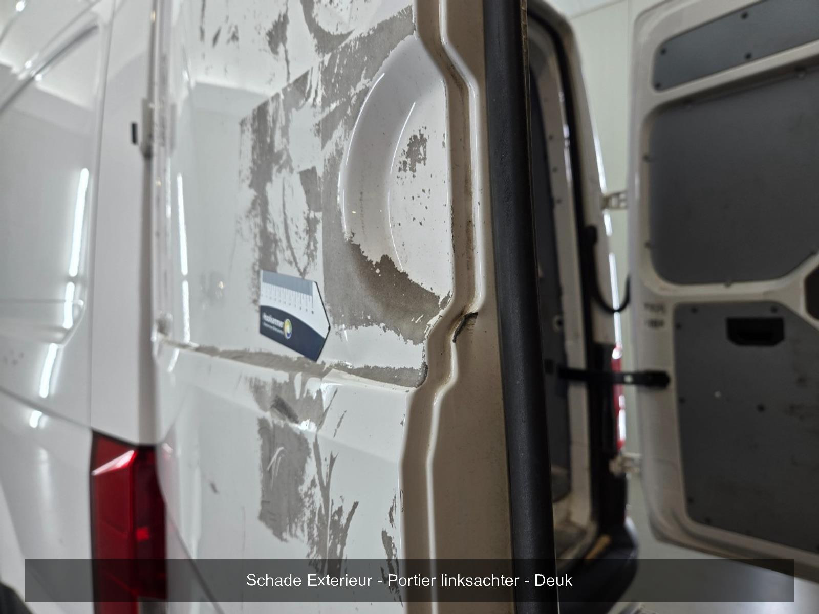 Volkswagen Crafter 35 2.0 TDI L3H3 EL Highline | 2018 | 217.427 km | V234NL | NAP: Logisch