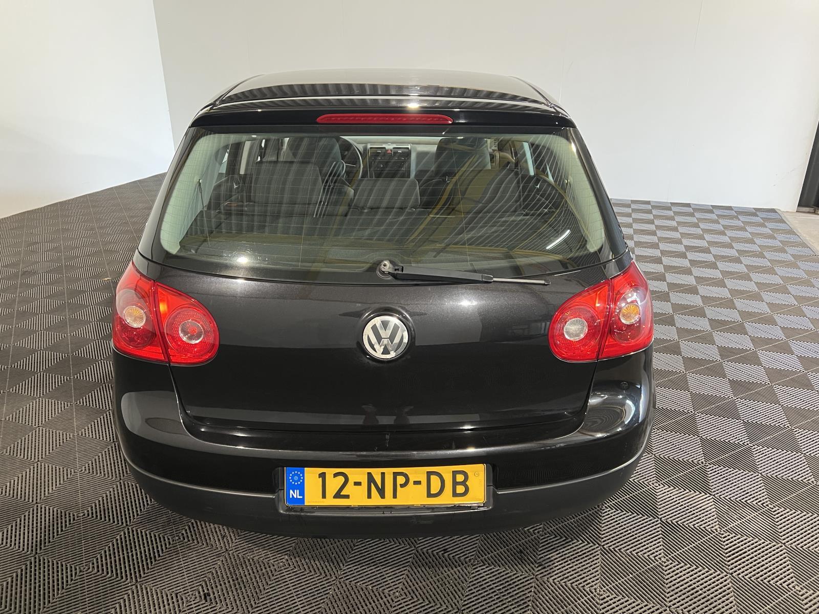 Volkswagen | Golf | 1.6 FSI Comfortline | 2004 | 269,716 km | 12NPDB | Logical