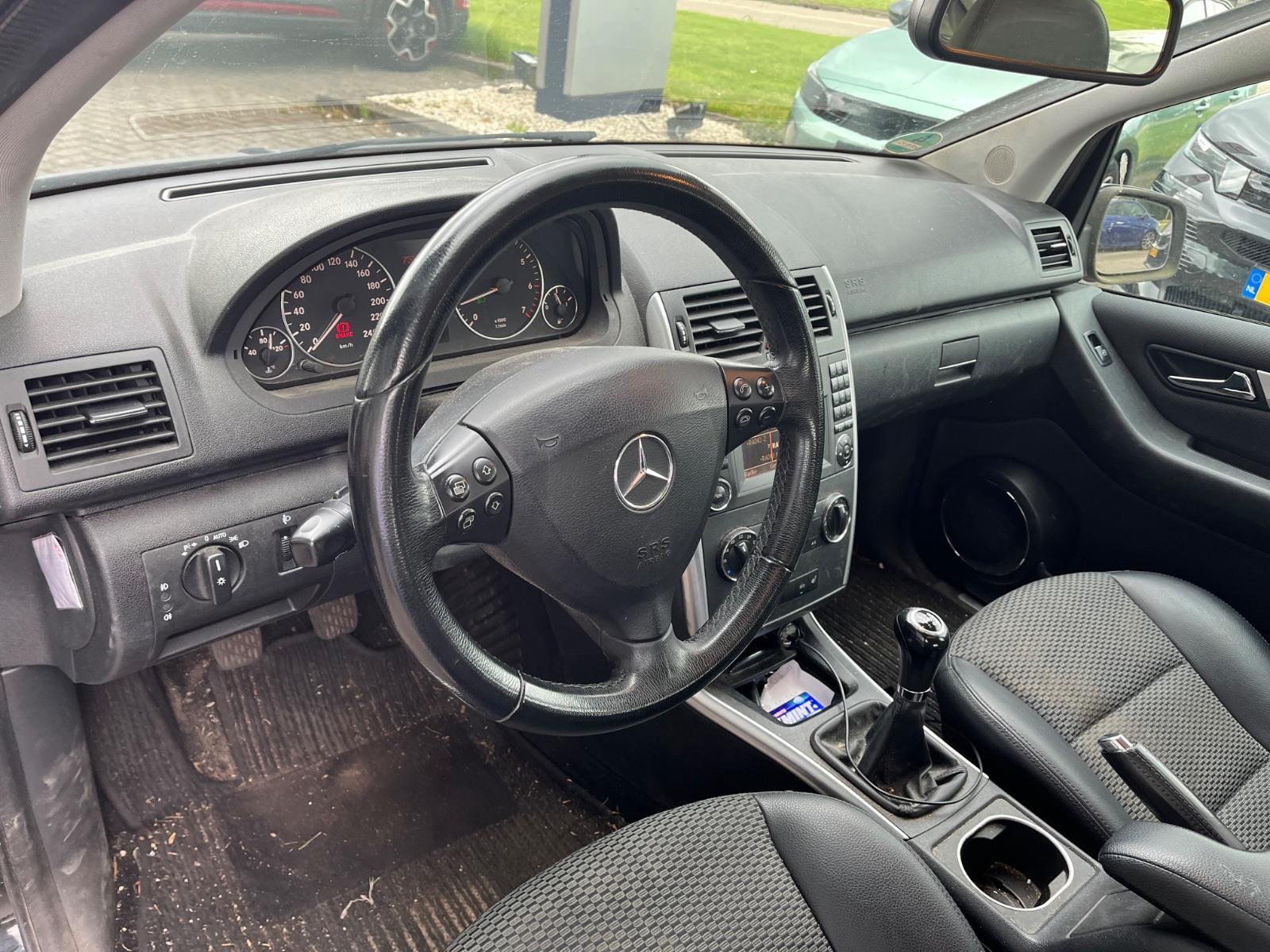 Mercedes-Benz A-Class 160 BlueEFFICIENCY Business Class Avantgarde | 2009 | 188,665 km | TL001N | NAP: No rating