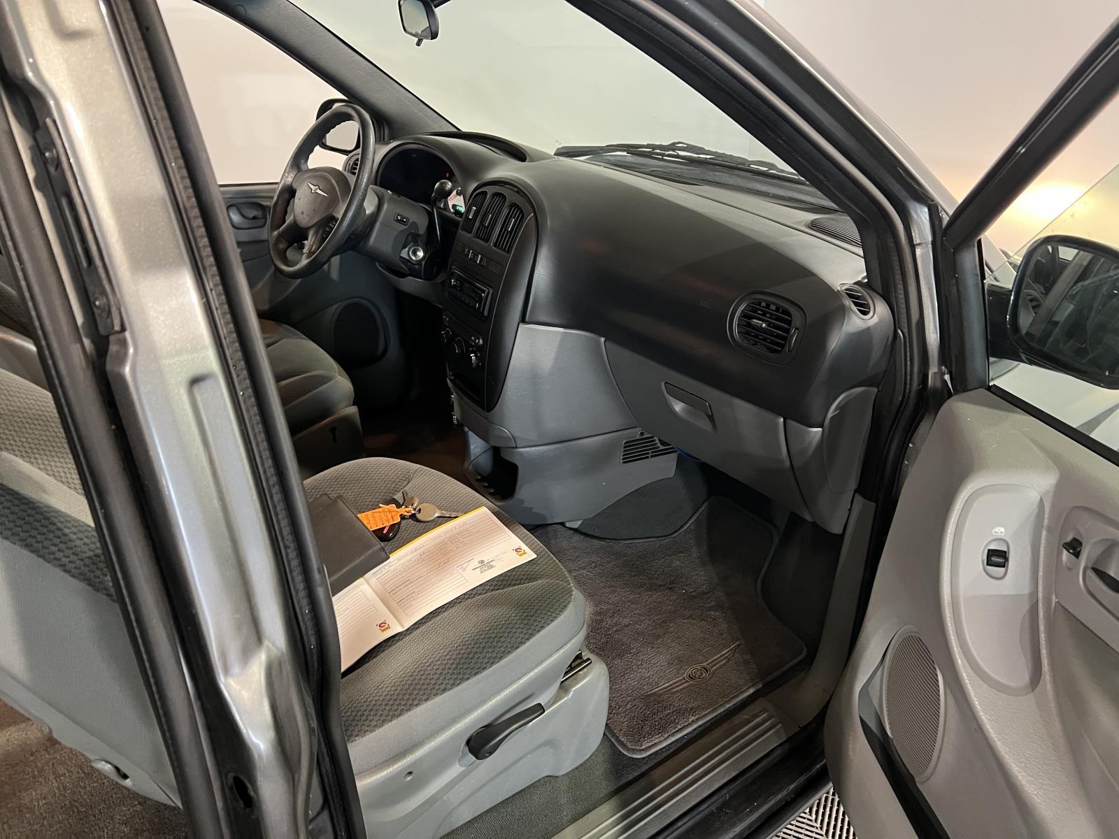 Chrysler | Grand Voyager | 3.3i V6 Business Edition | 2007 | 278.830 km | 84XDJN | Onlogisch