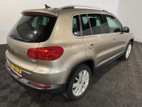 Volkswagen | Tiguan | 1.4 TSI Sport&Style | 2012 | 125,568 km | 61XND8 | Logical