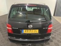 Volkswagen | Touran | 2.0-16V FSI Highline | 2004 | 283.301 km | 49PJJG | Logisch