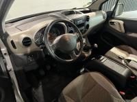 Peugeot | Partner Tepee | 1.6 HDiF XT Executive | 2012 | 248.056 km | TP661Z | Geen oordeel
