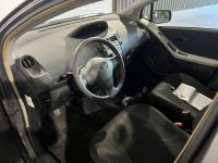 Toyota | Yaris | 1.3 VVTi Comfort | 2011 | 326.246 km | 61RKX7 | Logisch