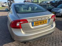Volvo | S60 | 1.6 T4 Summum | 2011 | 226.888 km | 00RFX1 | Logisch