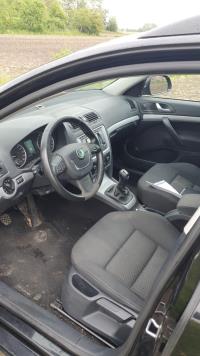 Skoda | Octavia Combi | 1.6 TDI Greentech Arctic | 2013 | 410.329 km | 80ZRL8 | Logisch