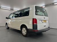 Volkswagen Transporter Kombi 2.0 TDI L2H1 Personenbus | 2023 | 262.972 km | T285FB | NAP: Logisch