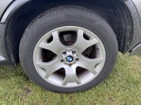 BMW | X5 | 4.4i High Executive | 2004 | 249.995 km | 77PJXH | Logisch