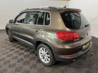 Volkswagen | Tiguan | 1.4 TSI Sport&Style | 2013 | 164,495 km | 3XND44 | No rating