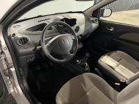 Renault | Twingo | 1.2-16V Authentique | 2010 | 113.046 km | 73LRK9 | Logisch