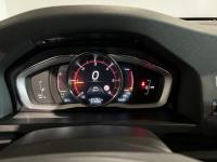 Volvo | V60 | 2.0 D3 Summum | 2017 | 210.963 km | J333KN | Geen oordeel