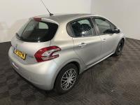 Peugeot | 208 | 1.2 VTi Allure | 2015 | 146,433 km | JV227N | No rating