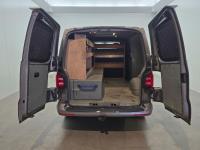 Volkswagen Transporter 2.0 TDI L2H1 DC Highline | 2017 | 343.851 km | Automaat | V236JR | NAP: Logisch