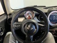 Mini | Mini | 1.6 One Holland Street | 2013 | 145.379 km | 8SVD74 | Logisch