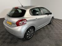 Peugeot | 208 | 1.2 VTi Envy | 2013 | 112.888 km | 9KDZ00 | Logisch