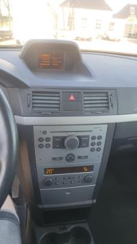 Opel | Meriva | 1.6-16V Cosmo | 2010 | 127,213 km | 13KXN8 | Logical