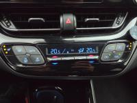 Toyota C-HR 1.8 Hybrid Dynamic | 2017 | 221.106 km | Automaat | RD057L | NAP: Logisch