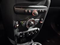 Mini | Mini | 1.6 One Holland Street | 2013 | 145.379 km | 8SVD74 | Logisch