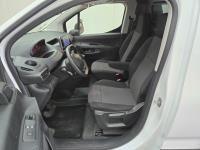 Peugeot Partner 1.5 BlueHDI Premium | 2022 | 183.950 km | VSH80L | NAP: Logisch