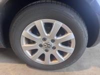 Volkswagen | Golf | 1.6 FSI Comfortline | 2004 | 269,716 km | 12NPDB | Logical