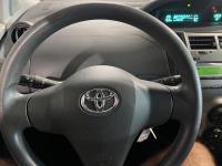 Toyota | Yaris | 1.3 VVTi Comfort | 2011 | 326.246 km | 61RKX7 | Logisch