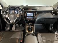 Nissan | Qashqai | 1.2 Premier Edition | 2014 | 90.715 km | J048BR | Geen oordeel