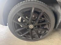 Volkswagen | Touran | 2.0-16V FSI Highline | 2004 | 283.301 km | 49PJJG | Logisch