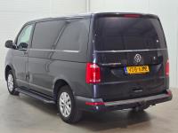 Volkswagen Transporter 2.0 TDI L1H1 Highline | 2019 | 212,172 km | Automatic | VDB63Z | NAP: Makes sense