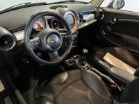 Mini | Mini | 1.6 One Holland Street | 2013 | 145.379 km | 8SVD74 | Logisch