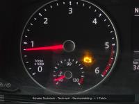 Volkswagen Transporter 2.0 TDI L2H1 DC Highline | 2017 | 343.851 km | Automaat | V236JR | NAP: Logisch