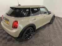 Mini | One | 1.5 One Pepper | 2018 | 117,870 km | L801DZ | No rating