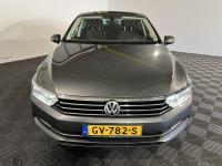 Volkswagen | Passat | 1.4 TSI Comfortline | 2015 | 225.904 km | GV782S | Logisch