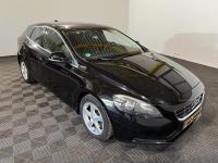 Volvo | V40 | 2.0 D2 Momentum | 2015 | 276.233 km | GG354K | Logisch