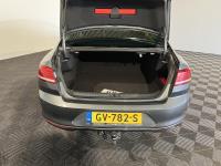 Volkswagen | Passat | 1.4 TSI Comfortline | 2015 | 225.904 km | GV782S | Logisch