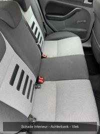 Ford Focus Wagon 1.6 Comfort Stationwagen | 2011 | 217.342 km | 98RDG6 | NAP: Logisch