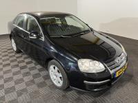Volkswagen | Jetta | 1.6 FSI Comfortline Business | 2007 | 277.892 km | 19TZTJ | Logisch
