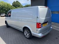 Volkswagen | Transporter | 2.0 TDI L2H1 DC Trendline | 2017 | 271.554 km | V463BH | Logisch