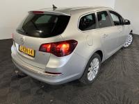 Opel | Astra Sports Tourer | 1.7 CDTi Cosmo | 2013 | 259.405 km | 3KJN14 | Logisch